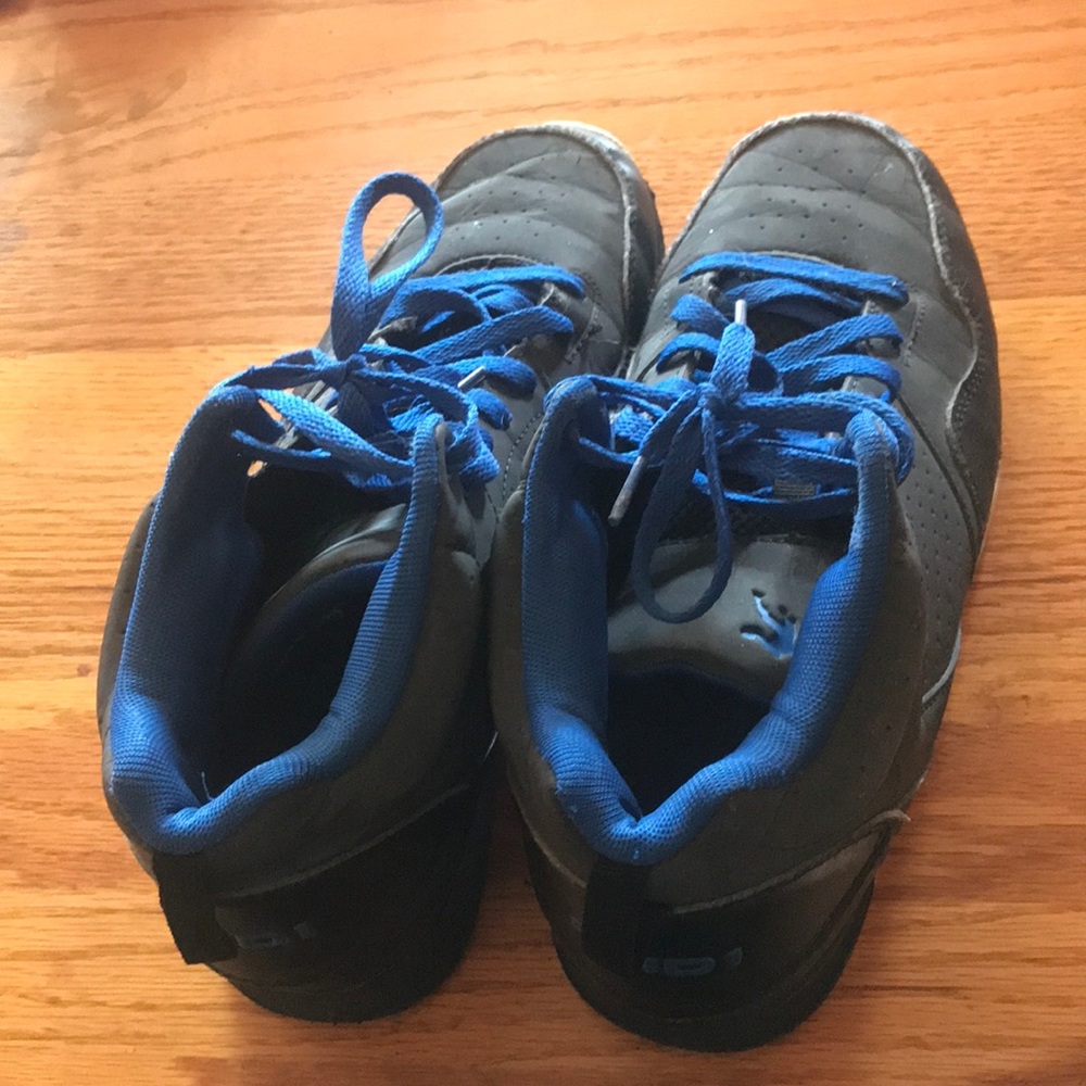 AND1 shoes